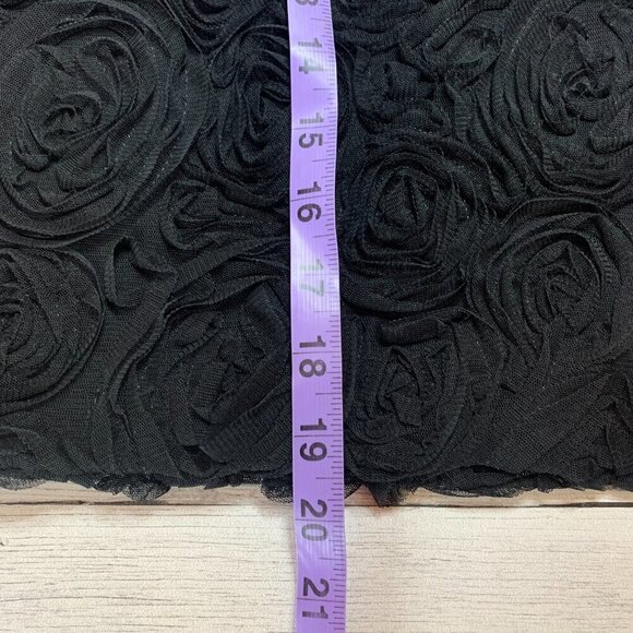 Banana Republic Black Floral Textured Rosette Chiffon Pencil Skirt - Picture 13 of 13